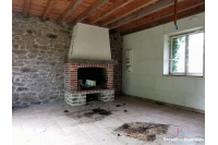 Maison à rénover à Izé