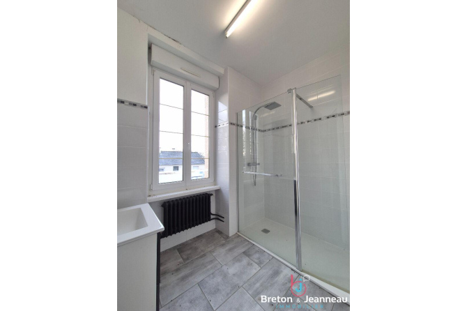 Jolie maison entre Ambrières-les-Vallées et Lassay-les-Châteaux