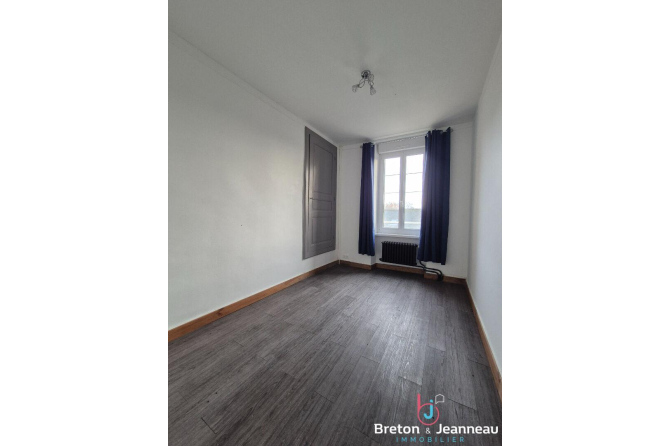 Jolie maison entre Ambrières-les-Vallées et Lassay-les-Châteaux