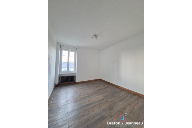 Jolie maison entre Ambrières-les-Vallées et Lassay-les-Châteaux