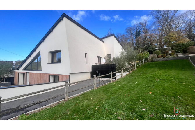 Maison centre-ville de Changé