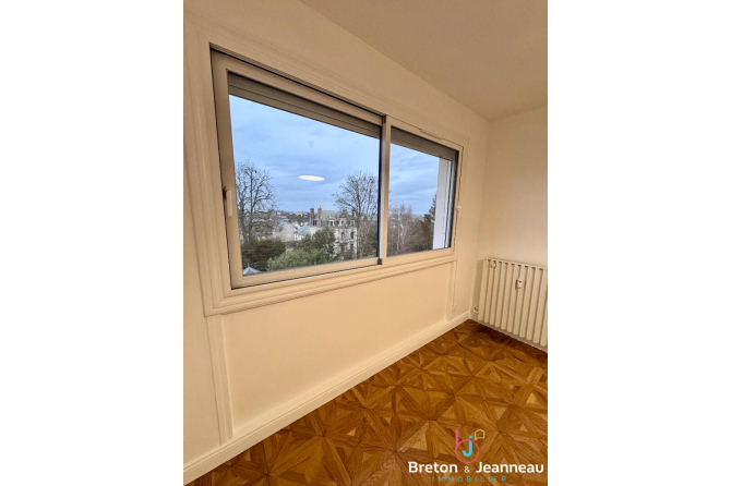 Appartement T2 à Laval