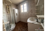 Maison en impasse Le Genest St Isle