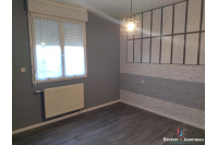 PAVILLON F4 à MAYENNE