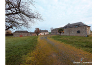 Corps de ferme sur 3 ha 39 secteur Vaiges