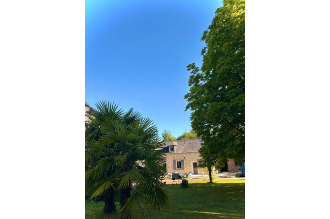 Jolie logère rénovée à Argentré