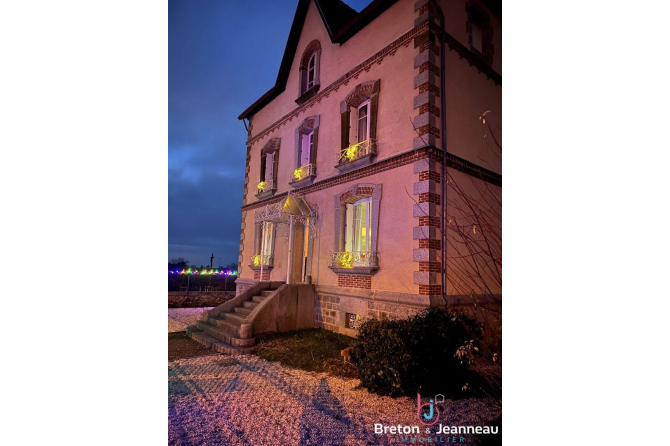 Superbe Maison Bourgeoise à Lassay-les-Châteaux