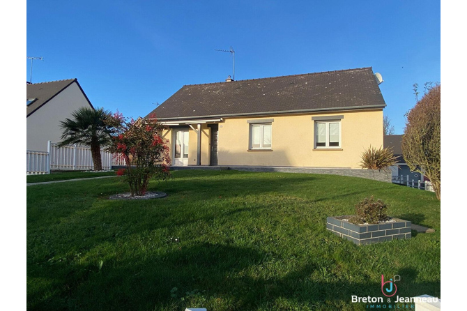 Maison à Parigné