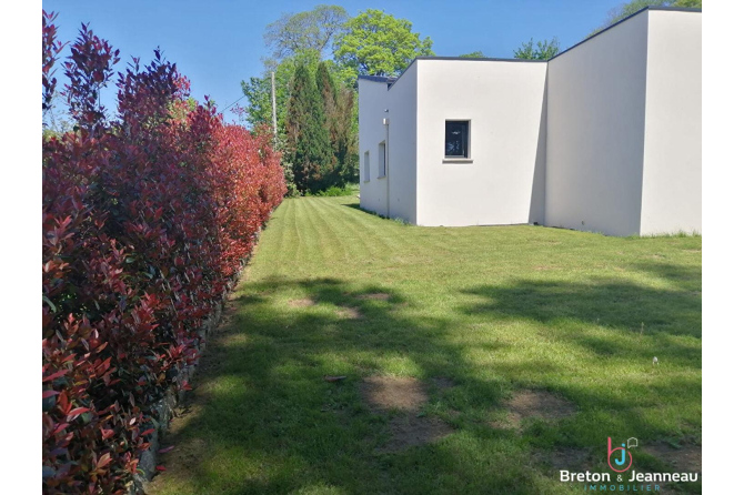 Contemporaine EXCEPTIONNELLE  de 249 m² à Louvigné du Désert