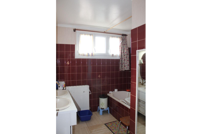 Maison à Fougerolles du Plessis