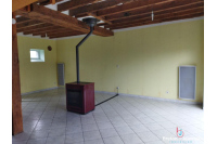 Corps de ferme en campagne secteur MAYENNE