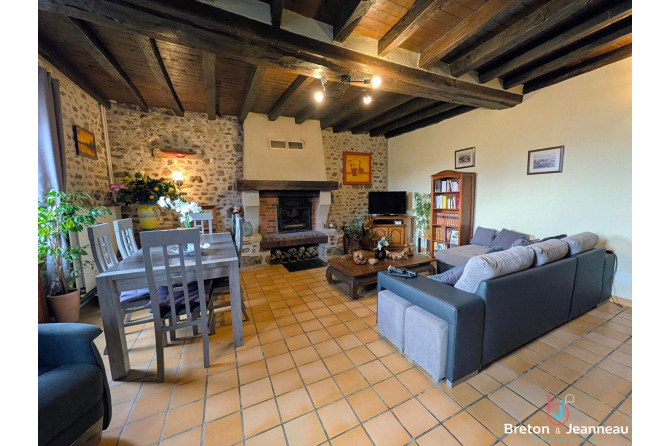 Maison Evron 5 pièce(s) 100 m2