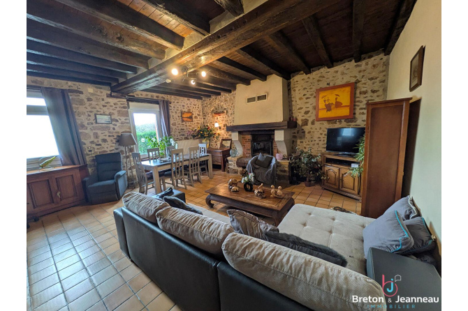 Maison Evron 5 pièce(s) 100 m2