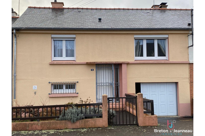 Maison à Fougères