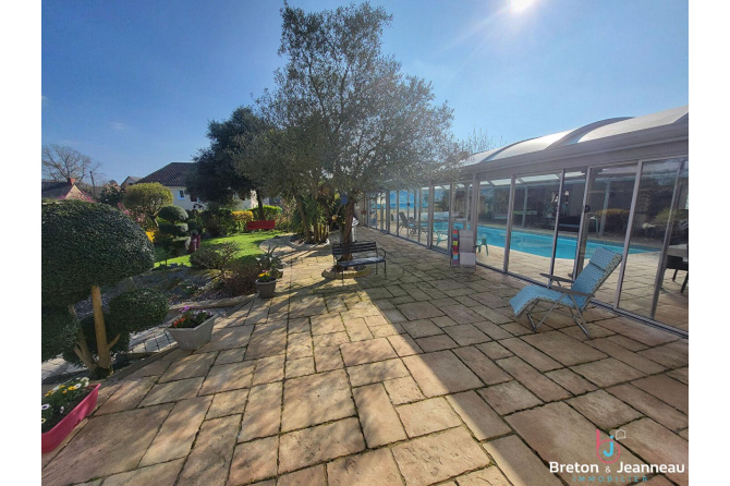 Propriété à Montsûrs