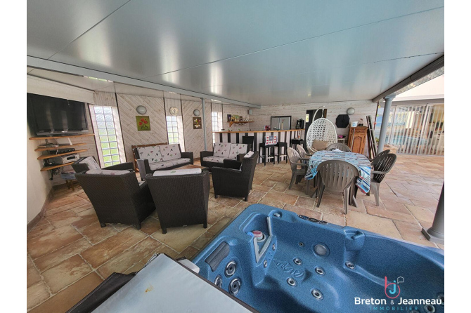 Propriété à Montsûrs