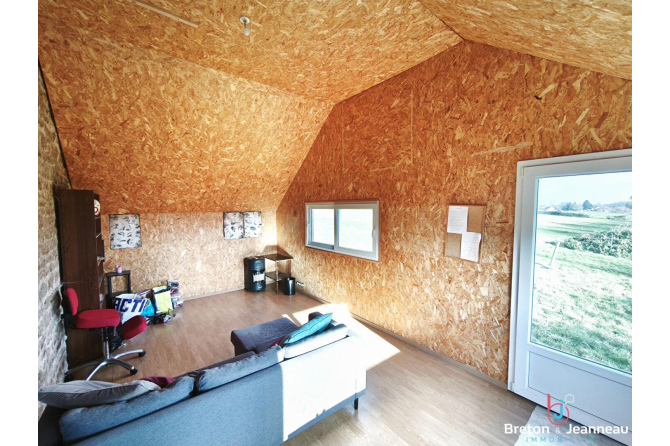 Corps de ferme sur 7 hectares à Saint Pierre des Nids