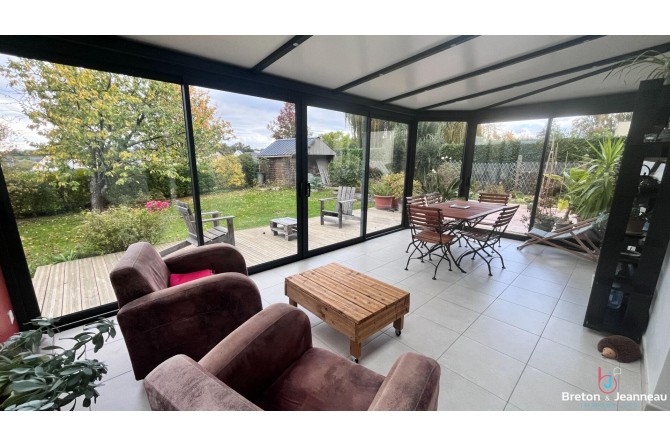 Très belle maison familiale à 10 min de Laval