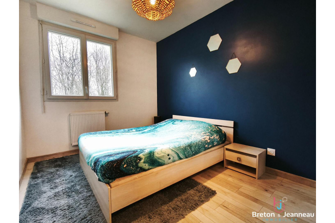 Maison récente à Pré en Pail