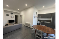 Appartement meublé T1bis - LAVAL Rive gauche