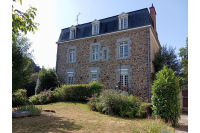 Ensemble immobilier centre-ville de Mayenne