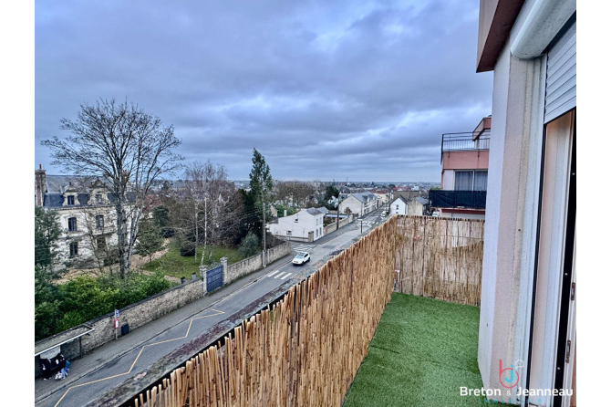 Appartement T2 à Laval