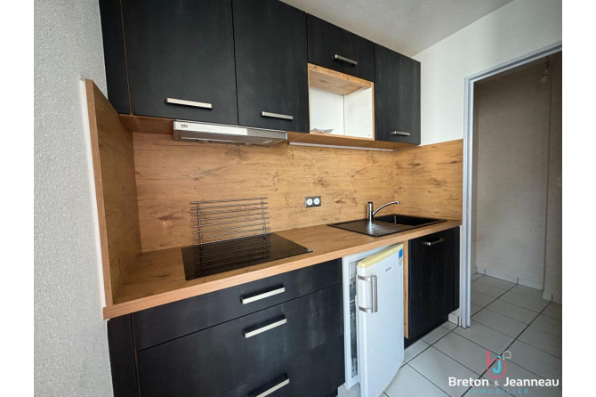 Appartement T2 - LAVAL proche Gare