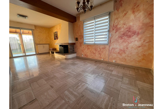 LAVAL MAISON 140 M²