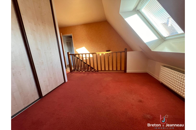 LAVAL MAISON 140 M²