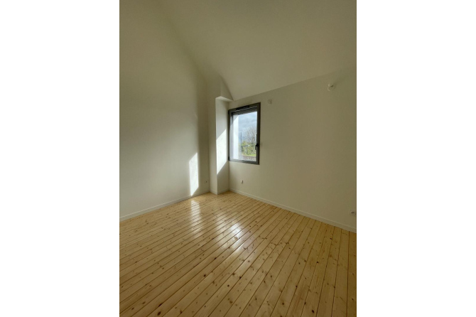 4-bedroom house - Laval - Hilard district