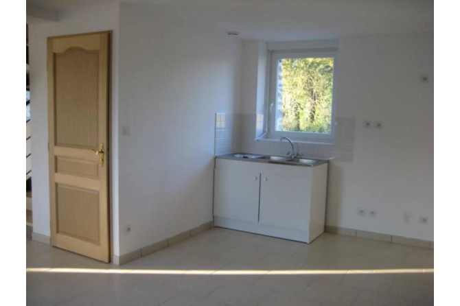 Maison 2 chambres - LAUNAY VILLIERS