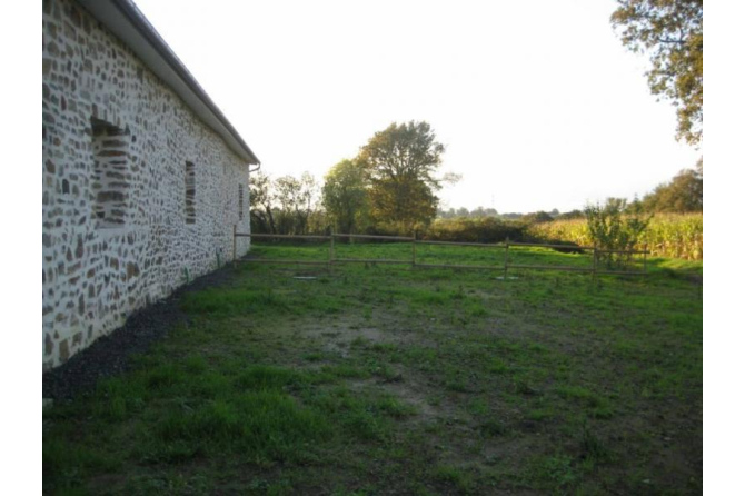 Maison 2 chambres - LAUNAY VILLIERS