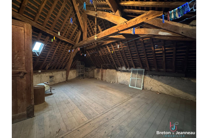 Maison à Laubrières