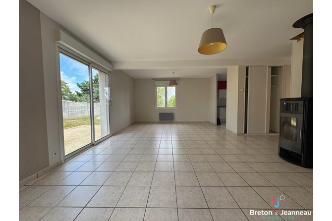 Maison Quelaines Saint Gault