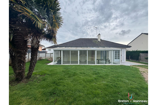 Maison plain-pied à Bonchamp Les Laval