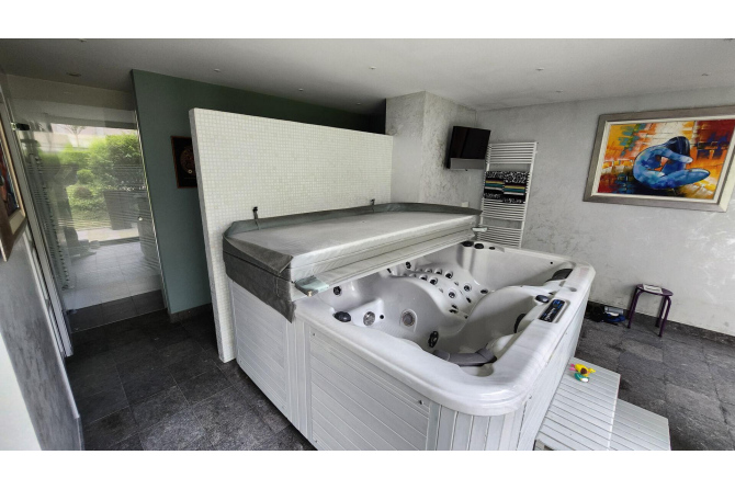 Maison de Charme hyper-centre de Laval