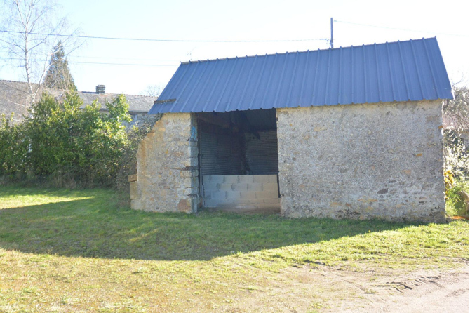 Ensemble immobilier à Saint Calais Du Désert