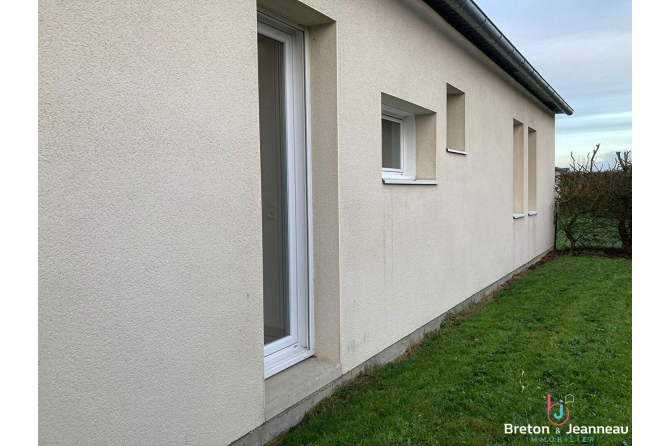 Maison quartier Polyclinique à Laval