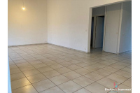 Maison quartier Polyclinique à Laval