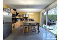 Maison à Gennes Longuefuye