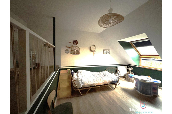 Maison à Gennes Longuefuye