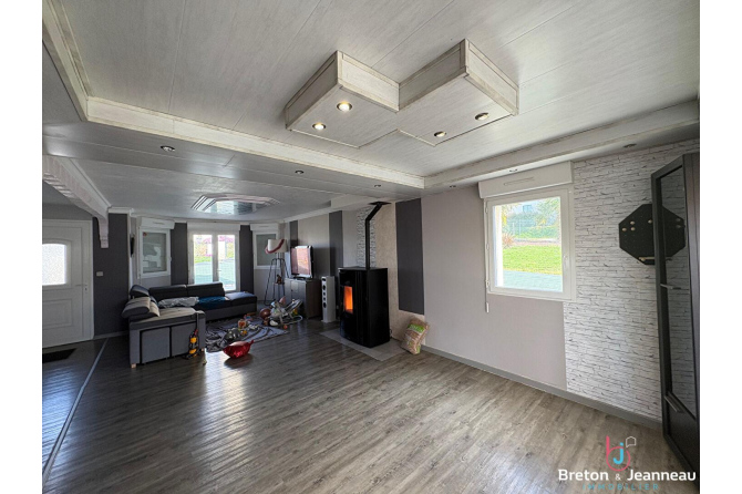 Maison à Fougerolles du Plessis