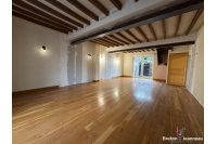 Maison à Quelaines Saint Gault