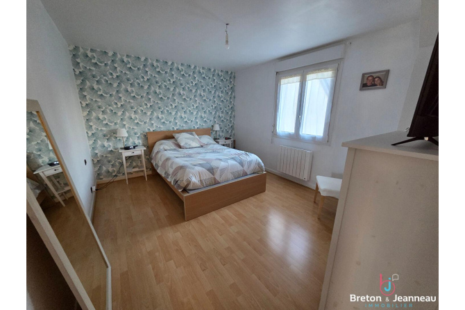 Maison à Soulgé sur Ouette