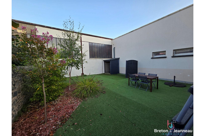 Maison à Soulgé sur Ouette