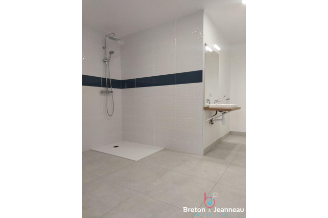 Appartement rénové - MAYENNE Quartier Saint Martin