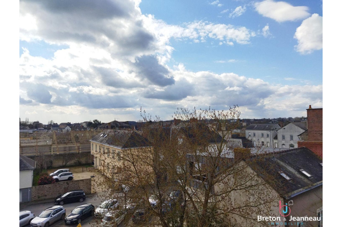 Appartement T2 rénové à Mayenne