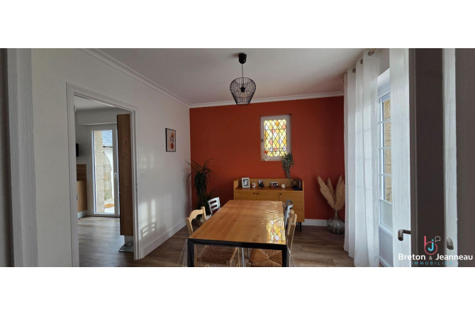 Maison à Saint-Berthevin