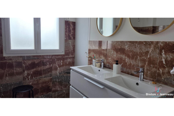 Maison à Saint-Berthevin