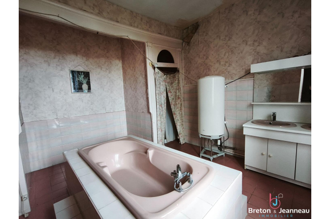 Maison à Javron les Chapelles